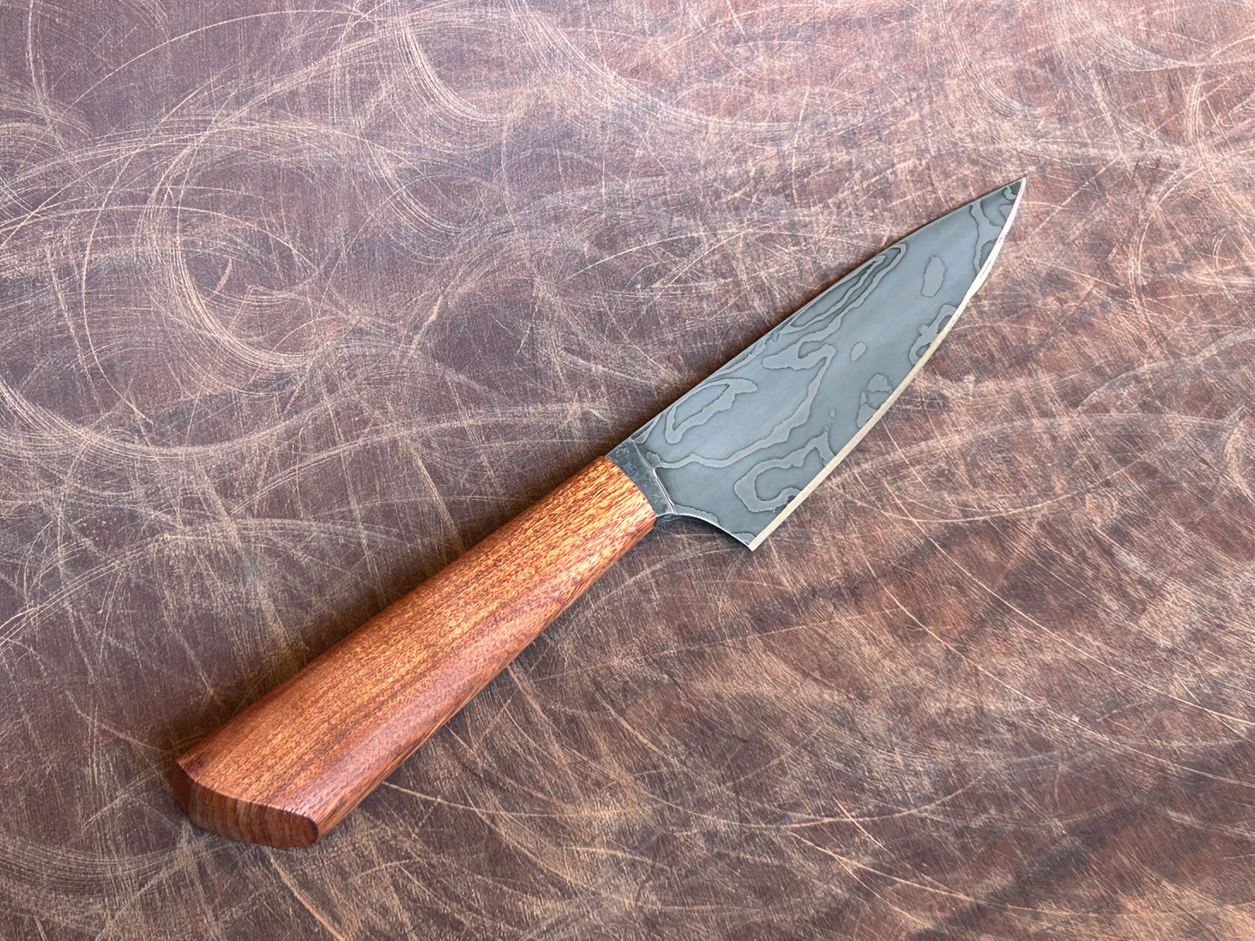 Mesquite Mirage: 13-Layer Damascus Kitchen Knife