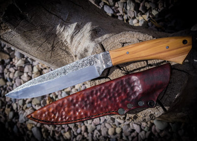Rustic Legacy: Hand Forged Integral Keepsake Knife